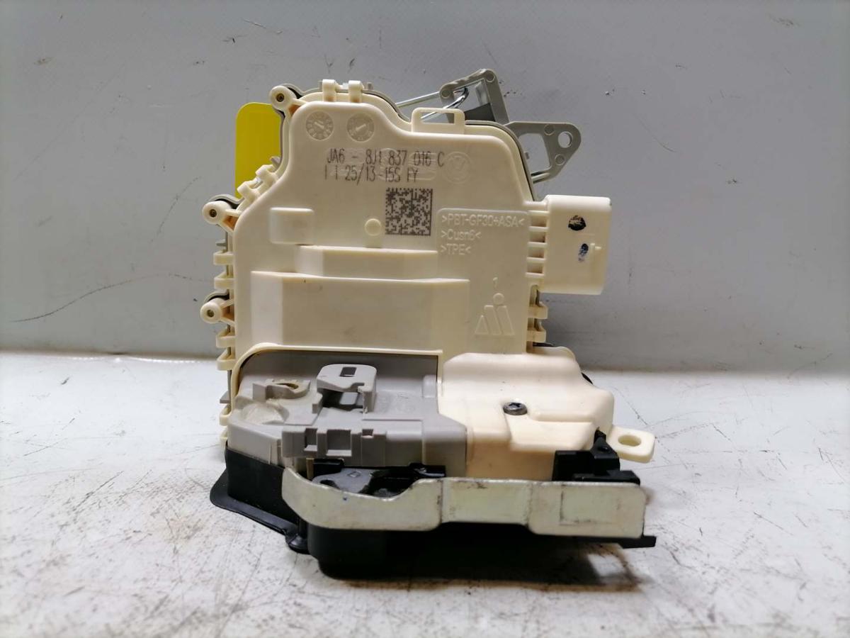 Porsche Macan original T&uuml;rschloss vorn rechts Bj.2015